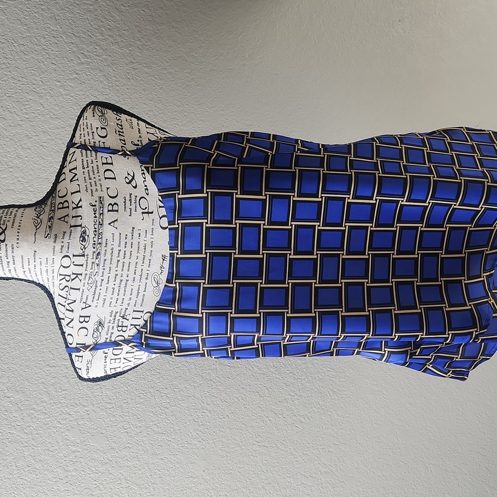 The Limited Royal Blue Geometric Cami